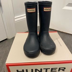 Navy Kid Hunter Rain boots